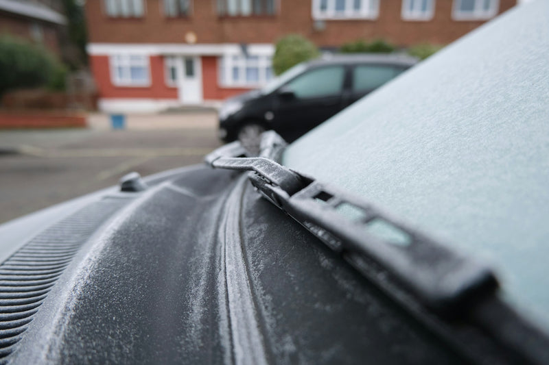 Tips for Tackling Frost on Your Windscreen This Winter